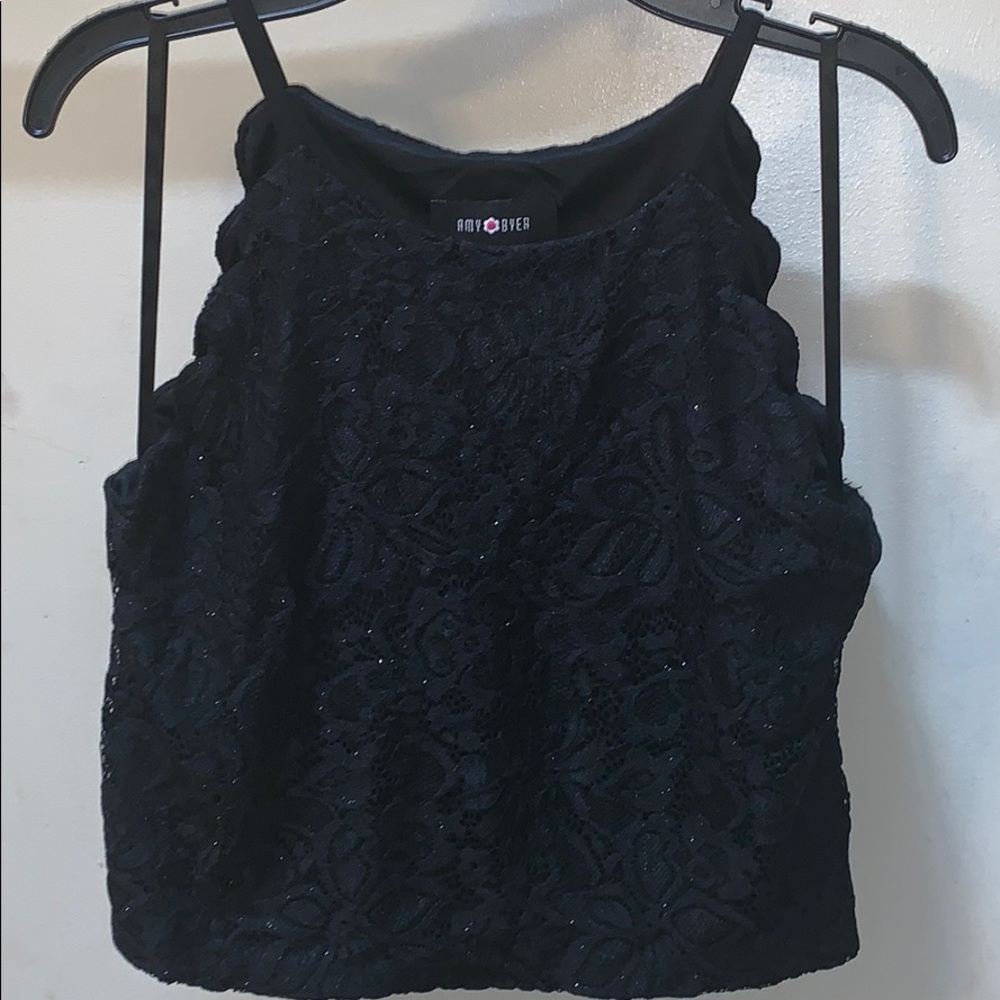 I and selling a tank top